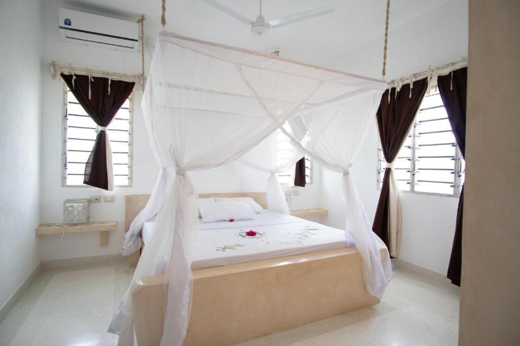 Rafiki Jua Resort Watamu Eksteriør bilde
